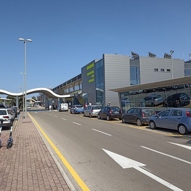 Salento Airport