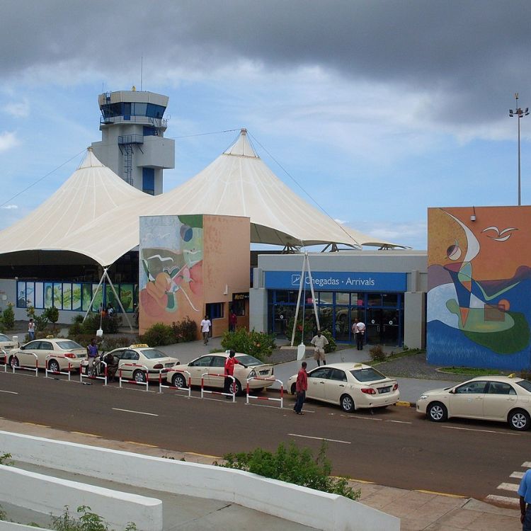 Nelson Mandela Praia International Airport